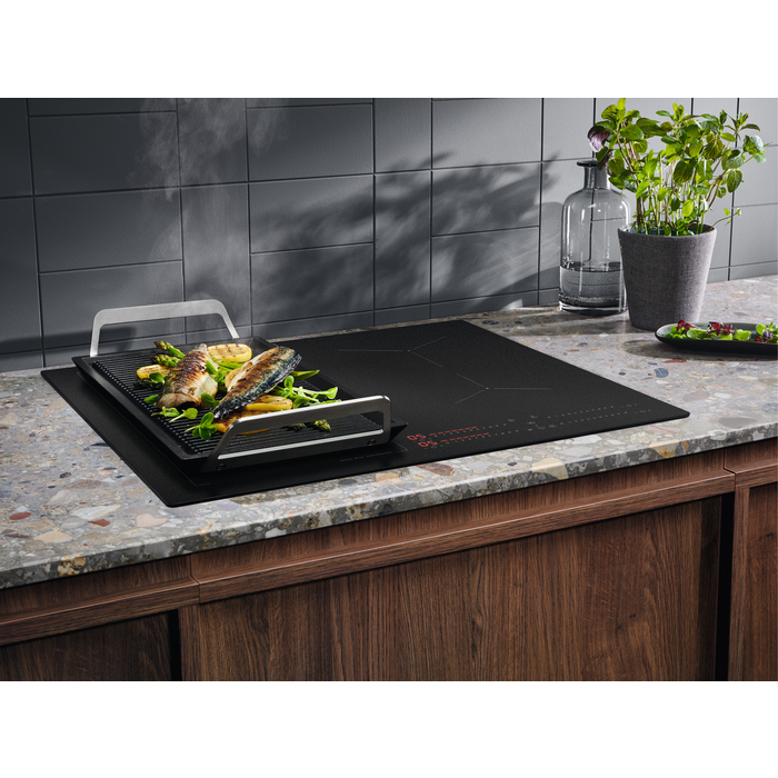 Electrolux - Индукционен плот - EIS62453IZ