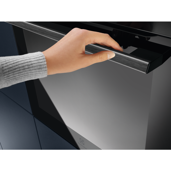 Electrolux - Пиролитична фурна - KOEBP39WZ