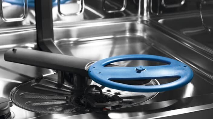 Миялна с SatelliteClean функция